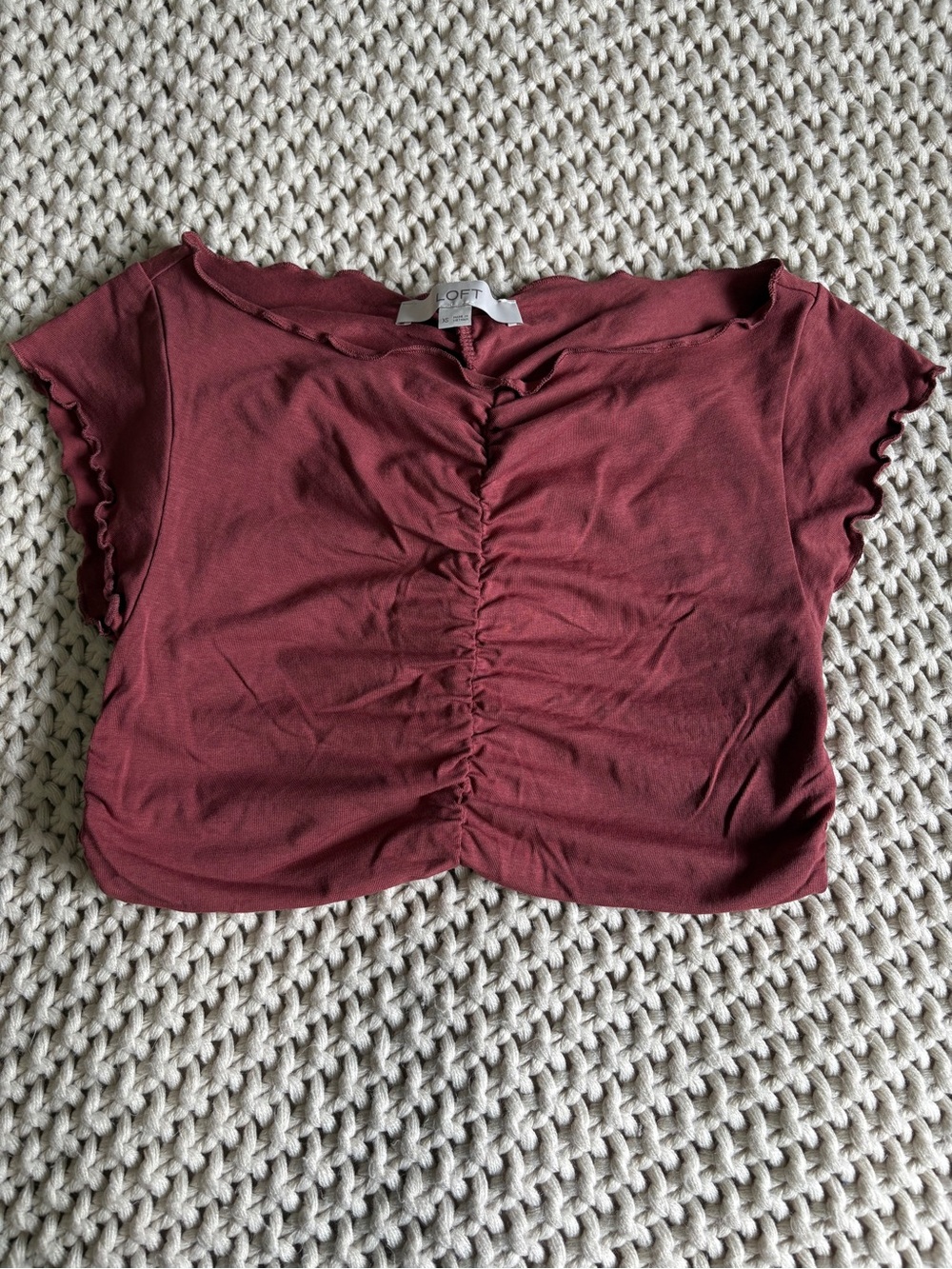 LOFT Ruched Short Sleeve Top